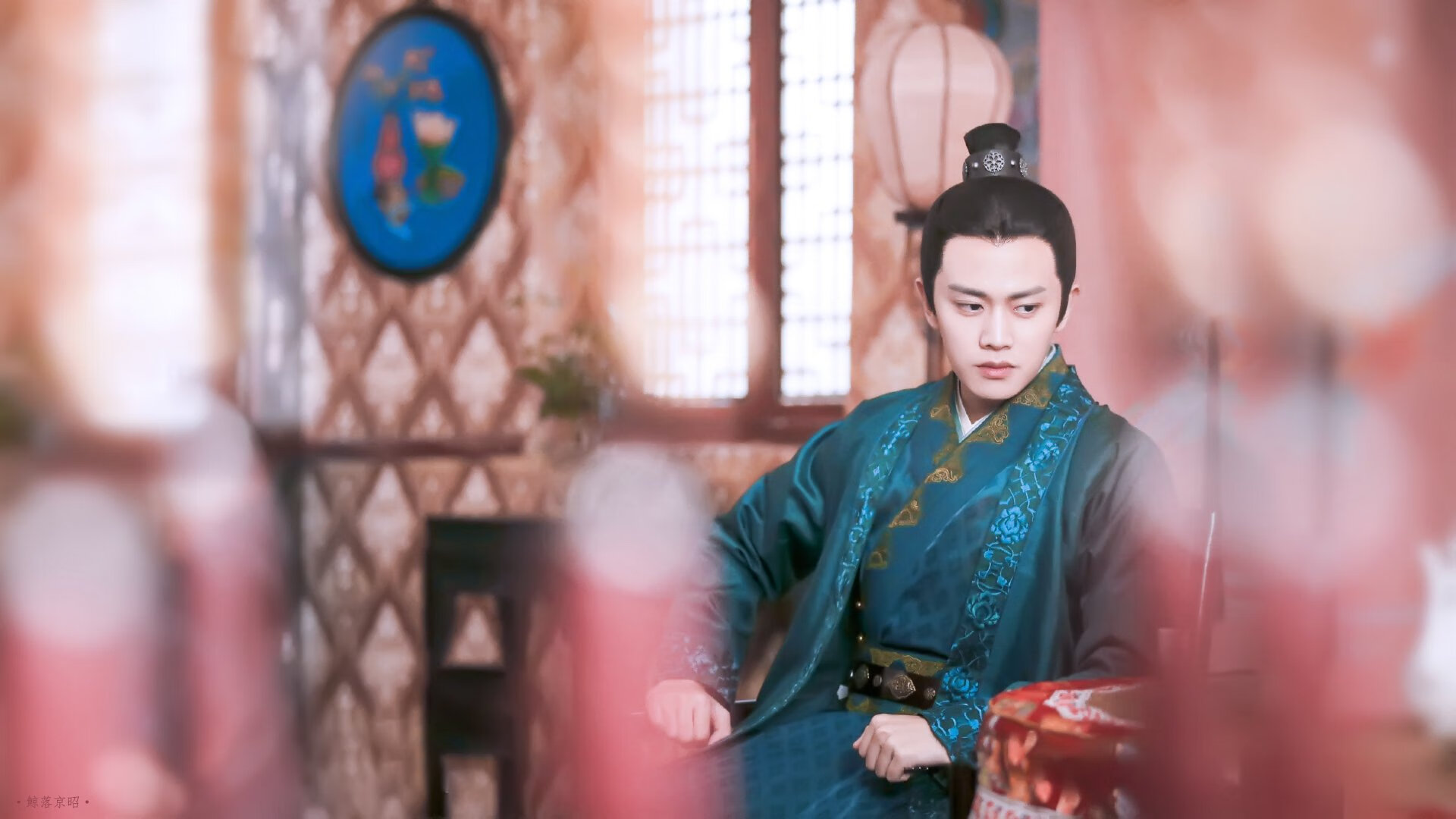 独行侠涉险过关，乔治化身关键先生一剑封喉