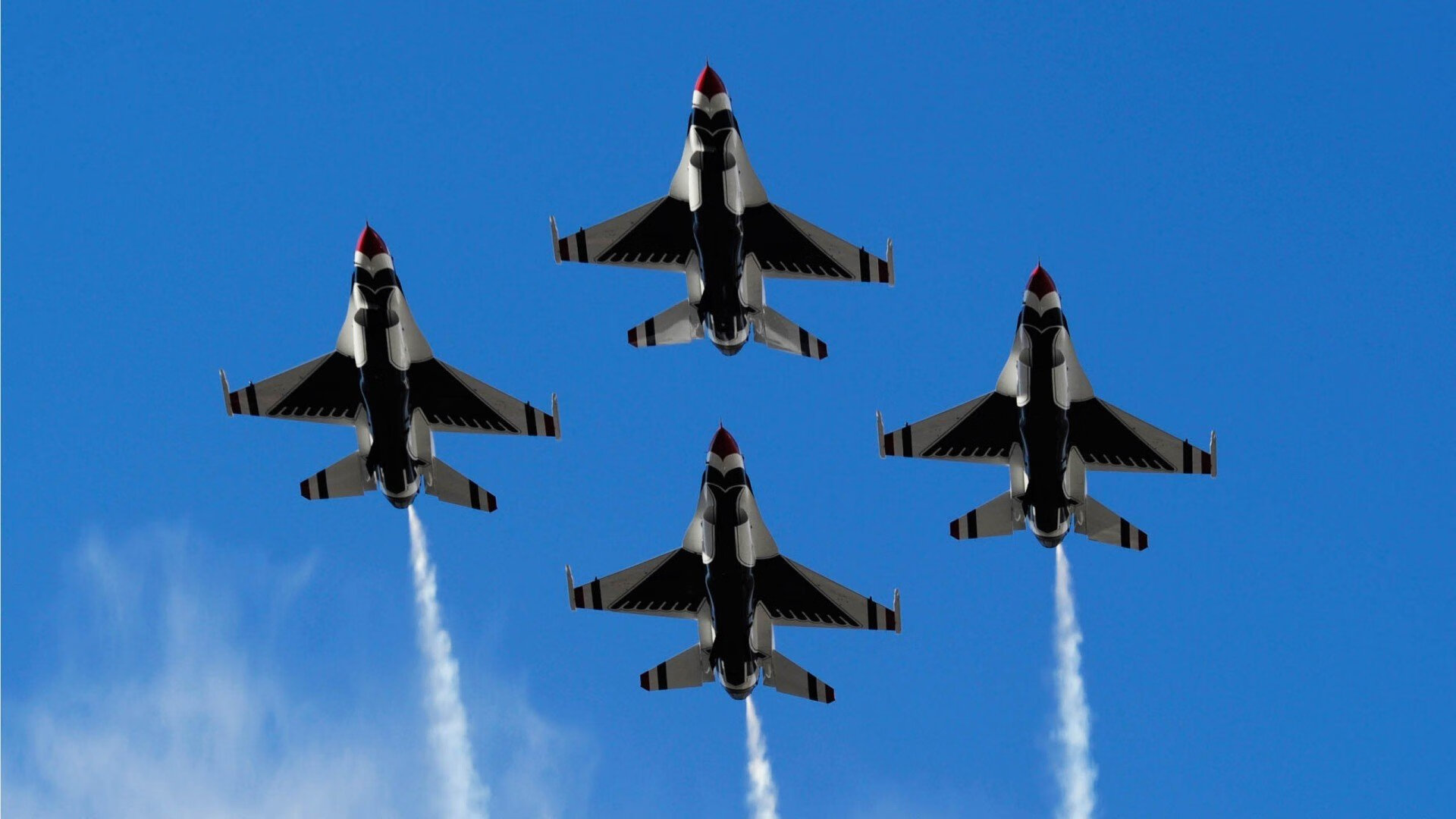 教科书级统治力！詹姆斯全能表现助新疆轻取广厦