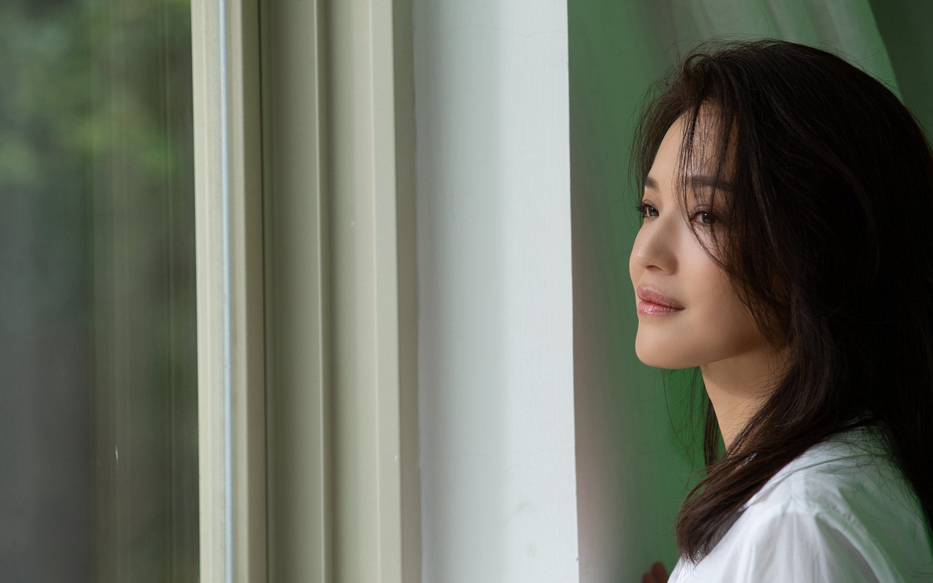 烽火绿茵场，第聂伯之盾击穿蓝鹰防线，苏亚雷斯千球铸就和平勋章