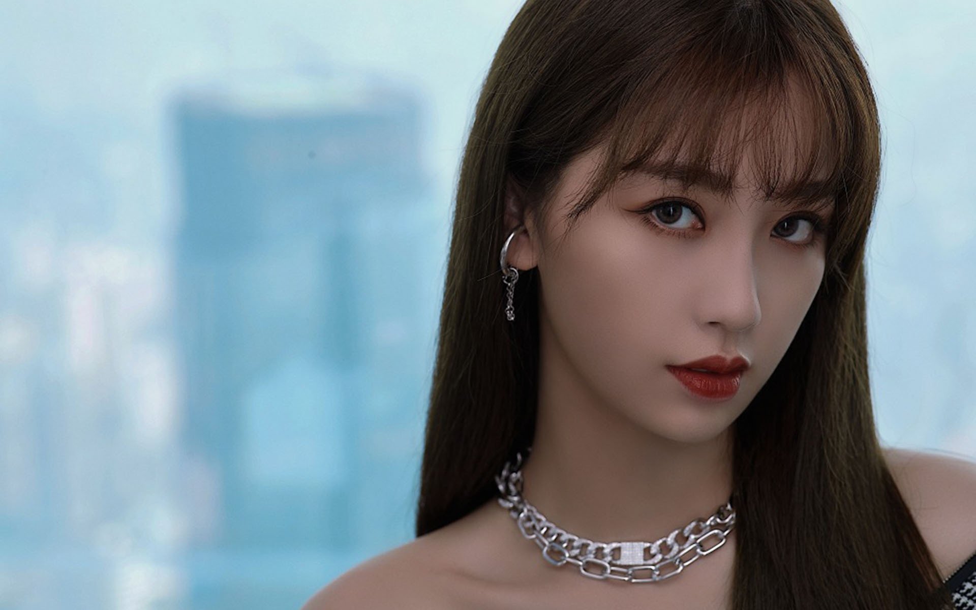 西甲国家德比之夜，恩比德关键进球定乾坤